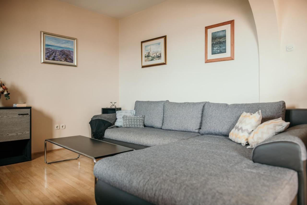 Apartments Ivana Dramalj Eksteriør bilde